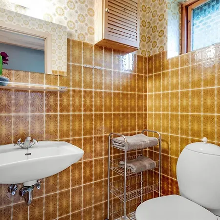 Dom wakacyjny Jalmari - 3-5km From The Sea By Interhome *